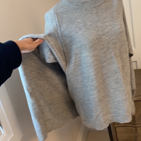 Cable Melbourne Jamie Cape Sweater S/M - Picture 4 of 12